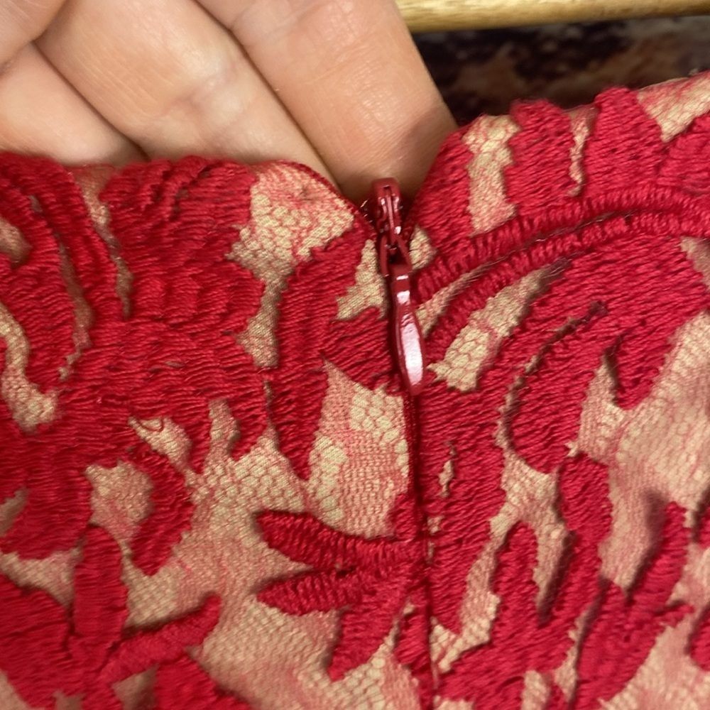 Adrianna Papell Red Lace Sheath Midi Dress - Picture 10 of 14